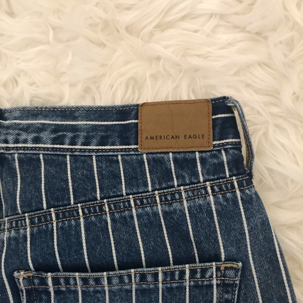 American eagle white striped mom jeans!!